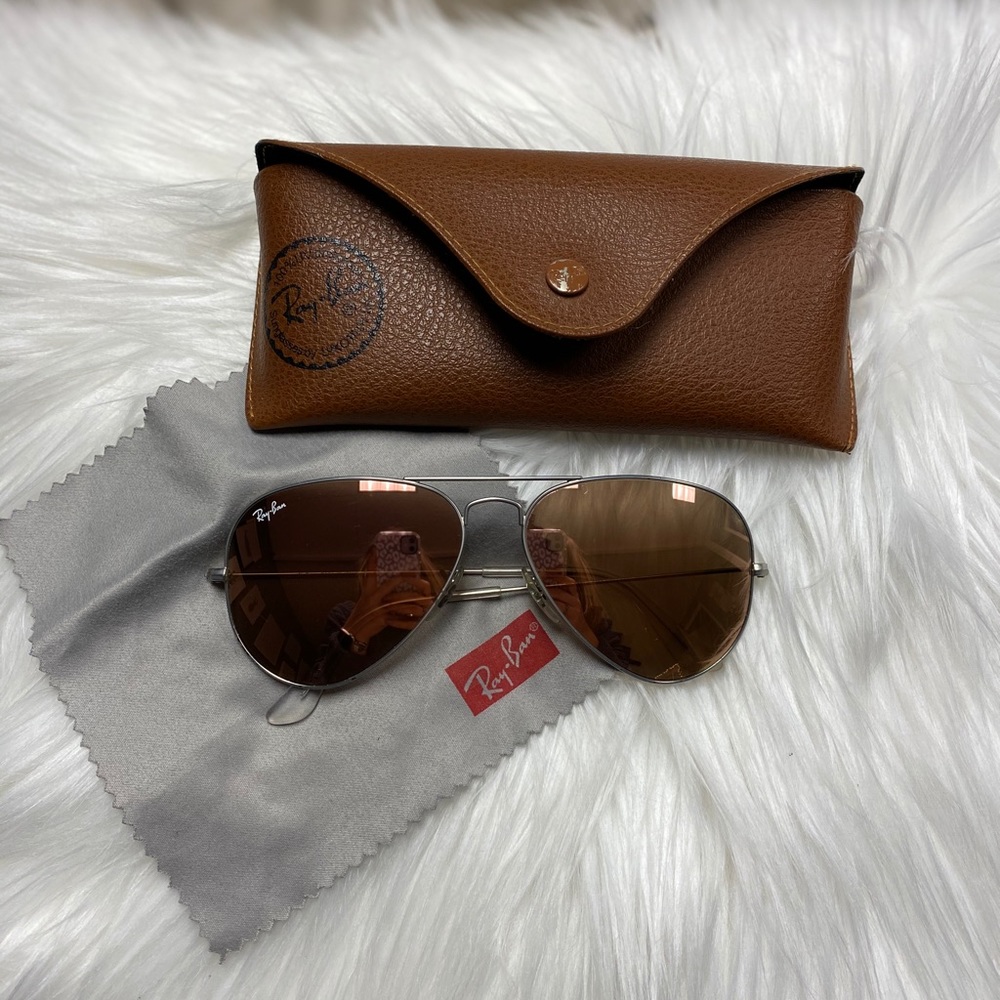 Ray-Bans Aviators